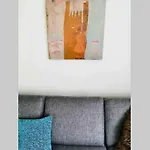 Apartament Large Family Retro Flat In Center- Large Terrace & Garden View, Free Parking Luksemburg