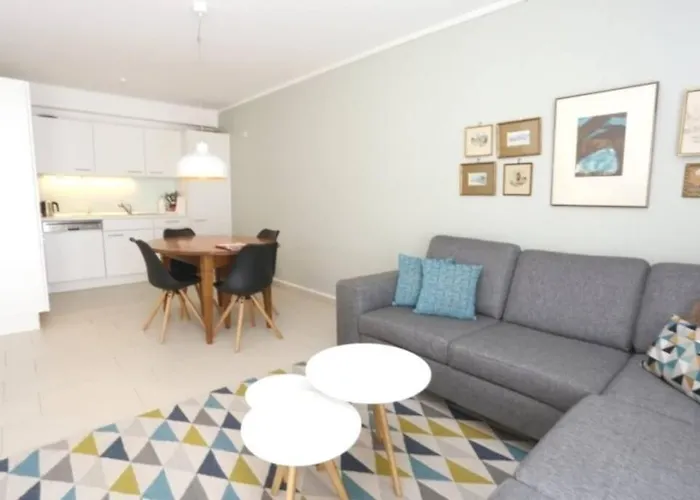 Large Family Retro Flat In Center- Large Terrace & Garden View, Free Parking 아파트 룩셈부르크